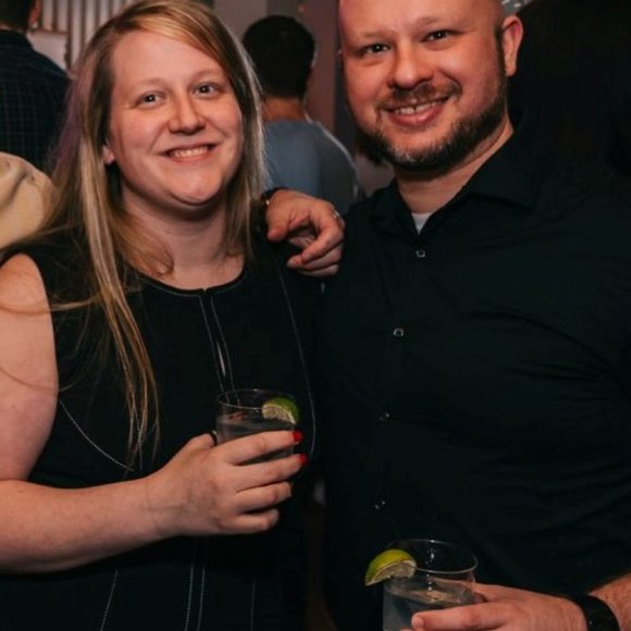 Meet your Posher, Cecelia - Picture 1 of 2